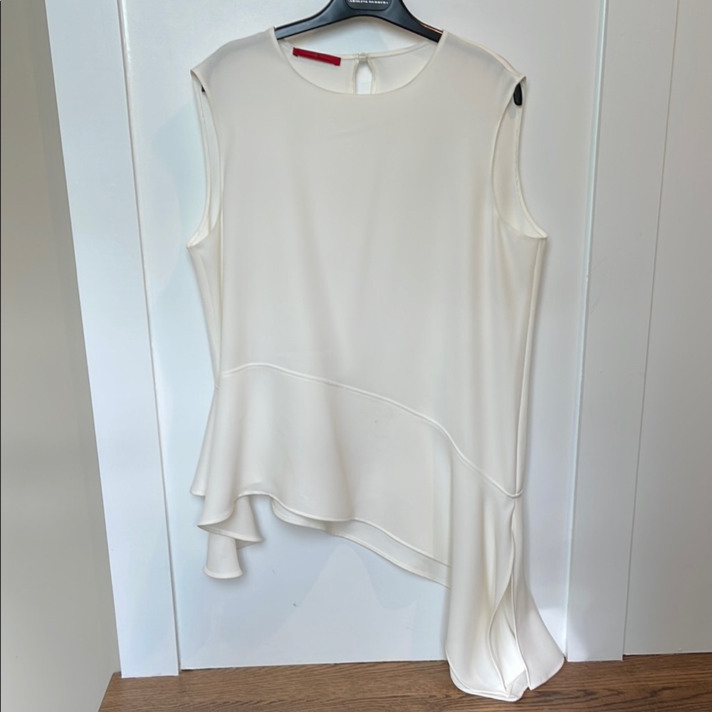 Carolina Herrera Ivory Asymmetrical Ruffle Hem Sleeveless Top Size 12